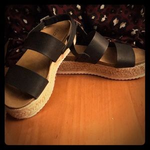 Women’s Soda sandals/platforms